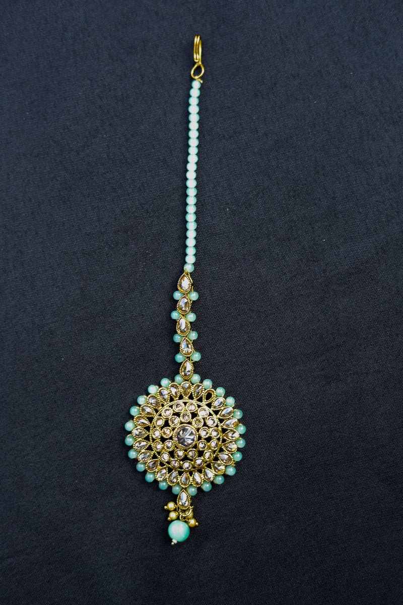 Kundan gold with pale green pearls round shape big tikka